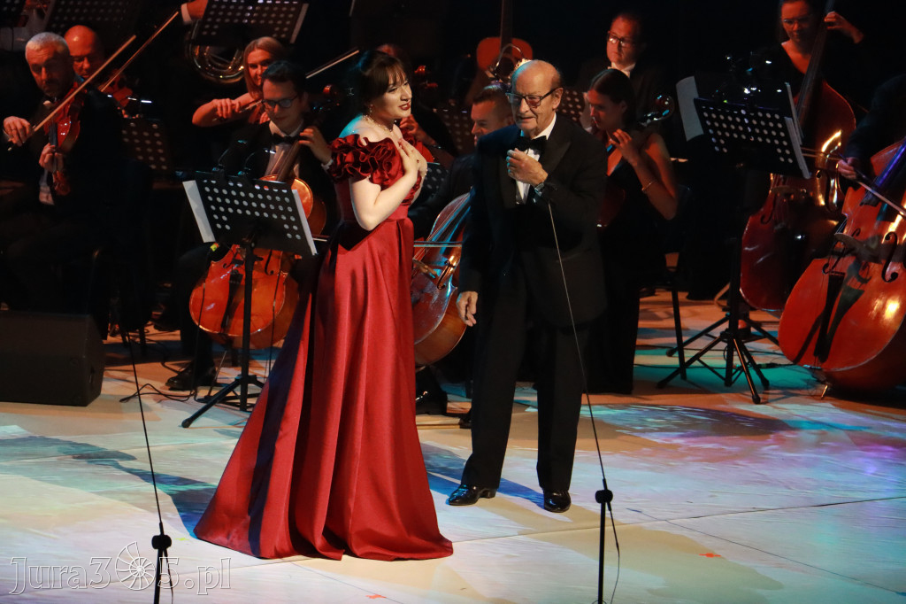 Fotorelacja VIII: III Festiwal Wiesława Ochmana w Zawierciu - Gala Finałowa