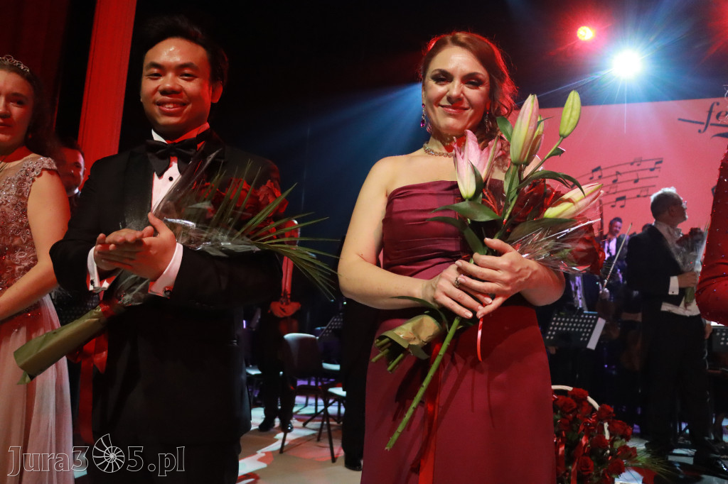 Fotorelacja VIII: III Festiwal Wiesława Ochmana w Zawierciu - Gala Finałowa