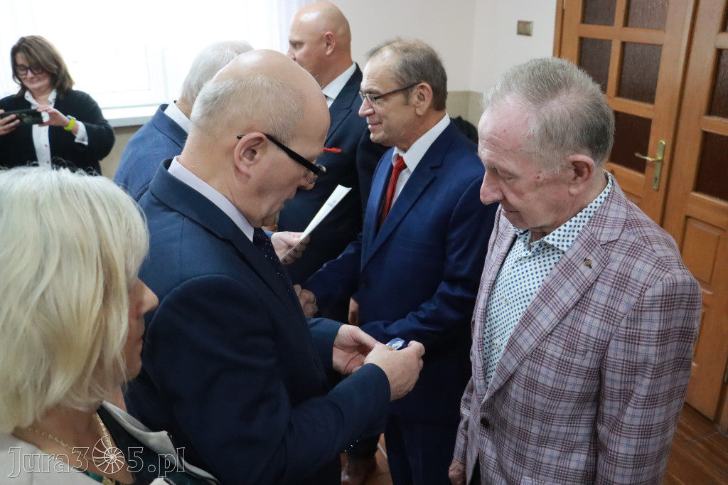 Fotorelacja I: 20-lecie zawierciańskiego Stowarzyszenia Emerytów i Rencistów Policyjnych