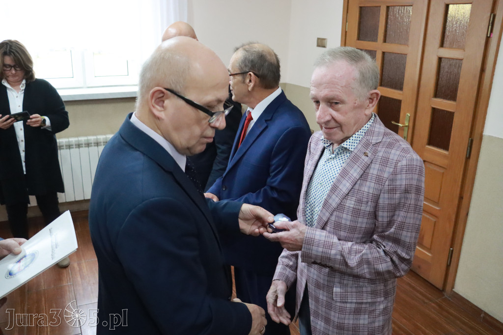 Fotorelacja I: 20-lecie zawierciańskiego Stowarzyszenia Emerytów i Rencistów Policyjnych