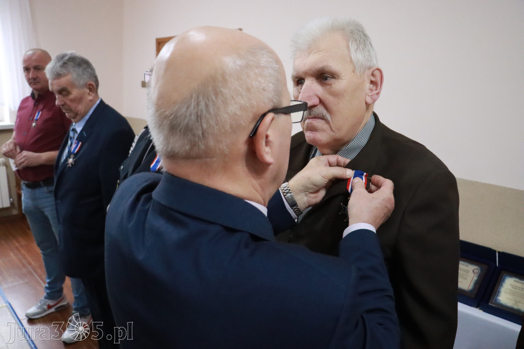 Fotorelacja I: 20-lecie zawierciańskiego Stowarzyszenia Emerytów i Rencistów Policyjnych
