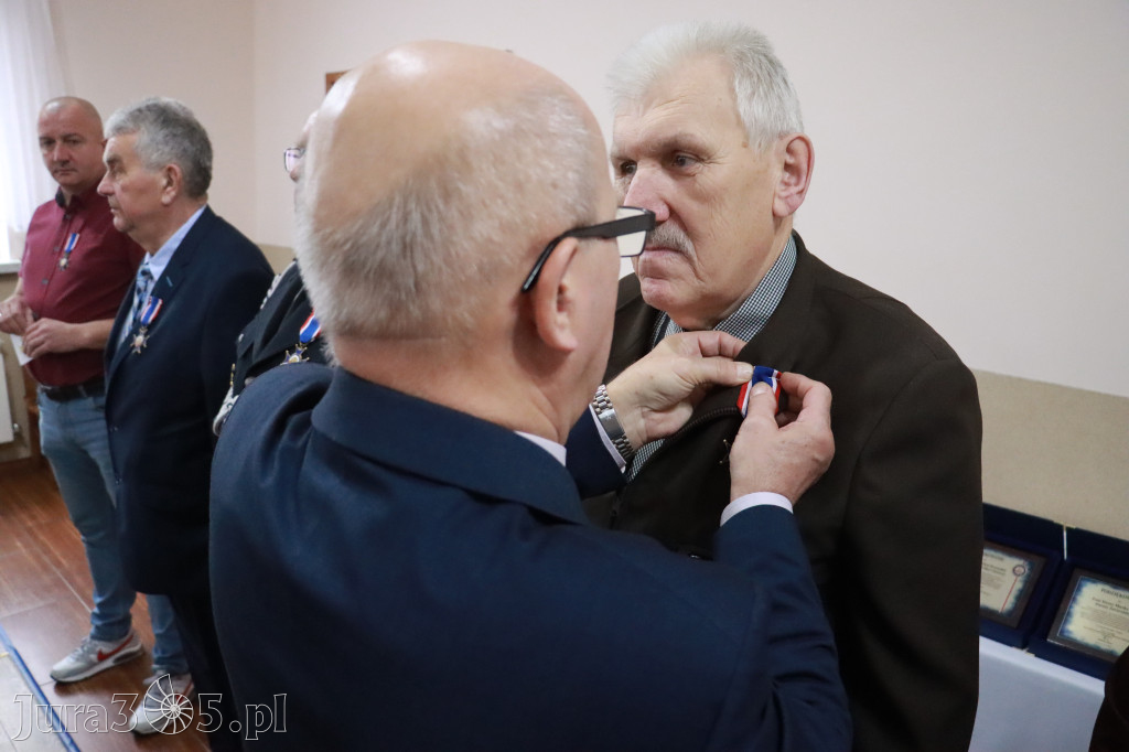 Fotorelacja I: 20-lecie zawierciańskiego Stowarzyszenia Emerytów i Rencistów Policyjnych