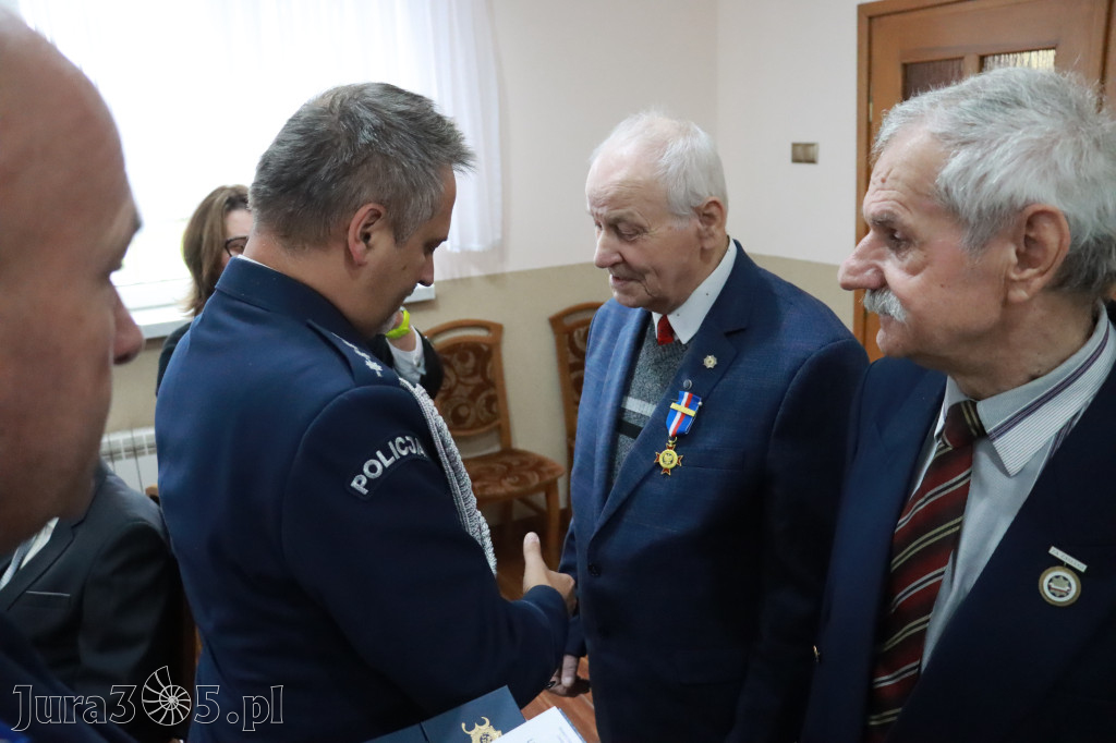Fotorelacja I: 20-lecie zawierciańskiego Stowarzyszenia Emerytów i Rencistów Policyjnych
