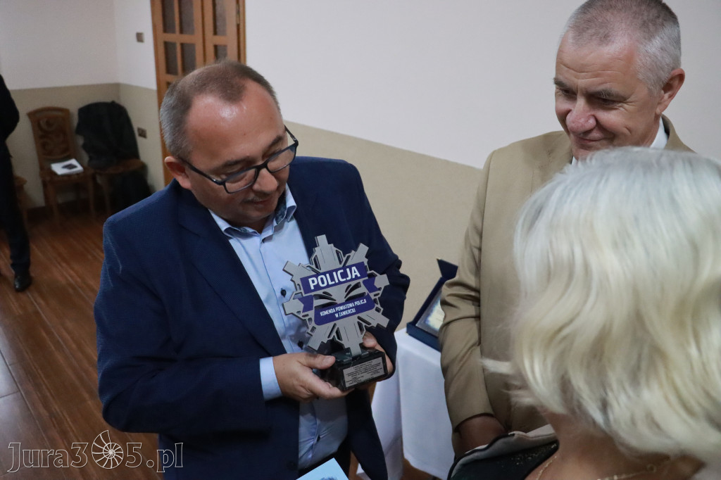 Fotorelacja I: 20-lecie zawierciańskiego Stowarzyszenia Emerytów i Rencistów Policyjnych
