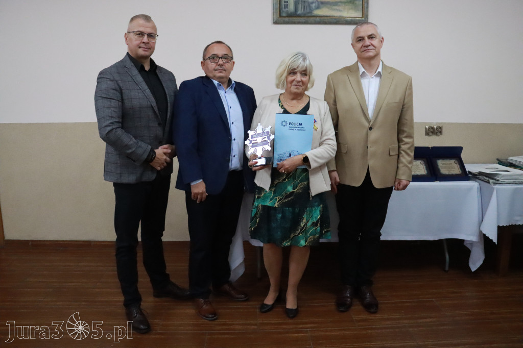 Fotorelacja I: 20-lecie zawierciańskiego Stowarzyszenia Emerytów i Rencistów Policyjnych