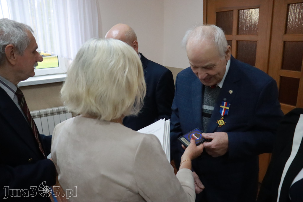 Fotorelacja I: 20-lecie zawierciańskiego Stowarzyszenia Emerytów i Rencistów Policyjnych