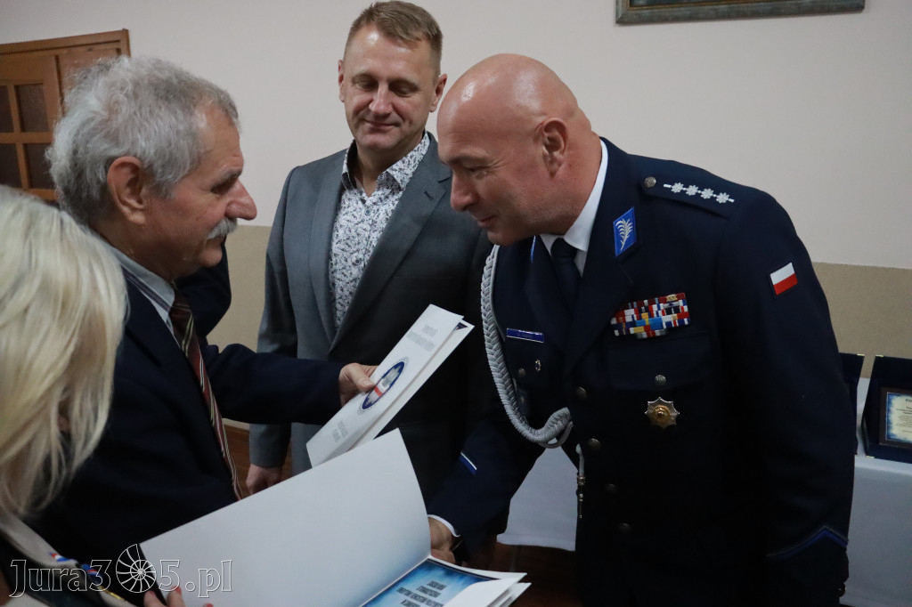 Fotorelacja I: 20-lecie zawierciańskiego Stowarzyszenia Emerytów i Rencistów Policyjnych