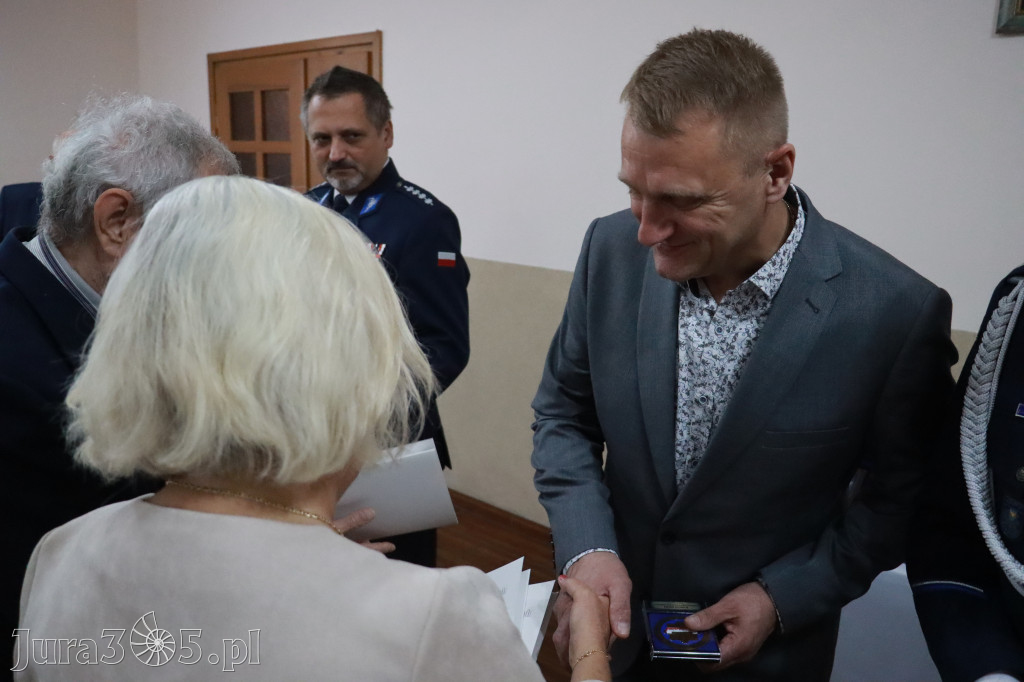 Fotorelacja I: 20-lecie zawierciańskiego Stowarzyszenia Emerytów i Rencistów Policyjnych