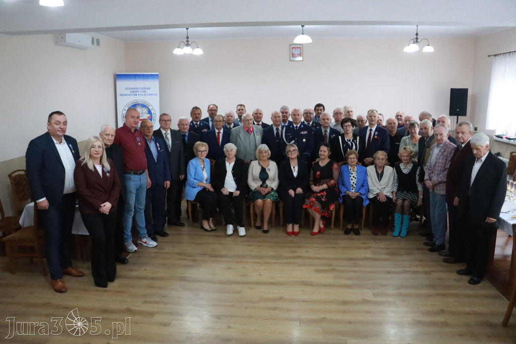 Fotorelacja II: 20-lecie zawierciańskiego Stowarzyszenia Emerytów i Rencistów Policyjnych