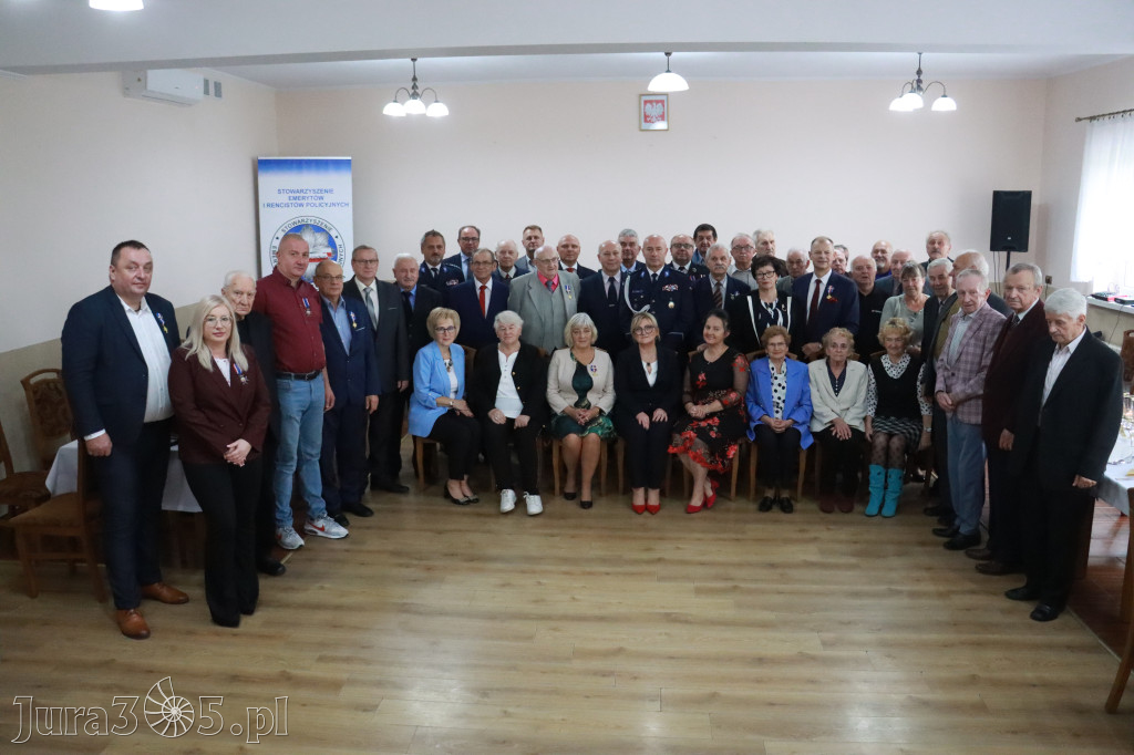 Fotorelacja II: 20-lecie zawierciańskiego Stowarzyszenia Emerytów i Rencistów Policyjnych