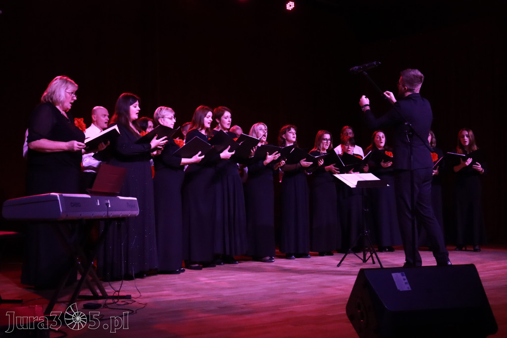 Fotorelacja I: XIV Międzynarodowy Festiwal Chóralnej Pieśni Maryjnej w Koziegłowach
