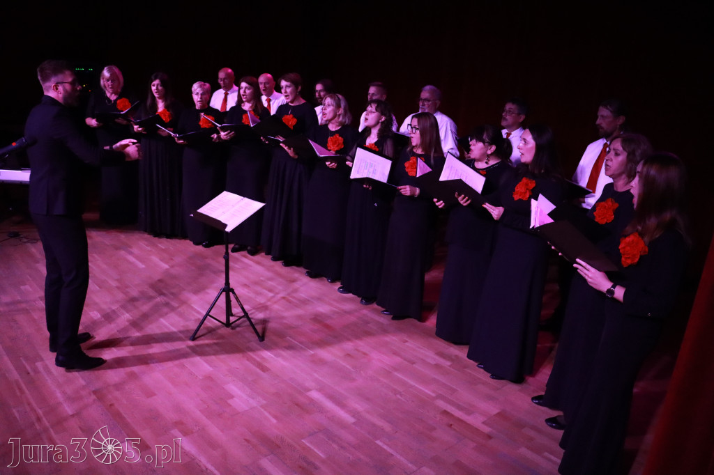 Fotorelacja I: XIV Międzynarodowy Festiwal Chóralnej Pieśni Maryjnej w Koziegłowach