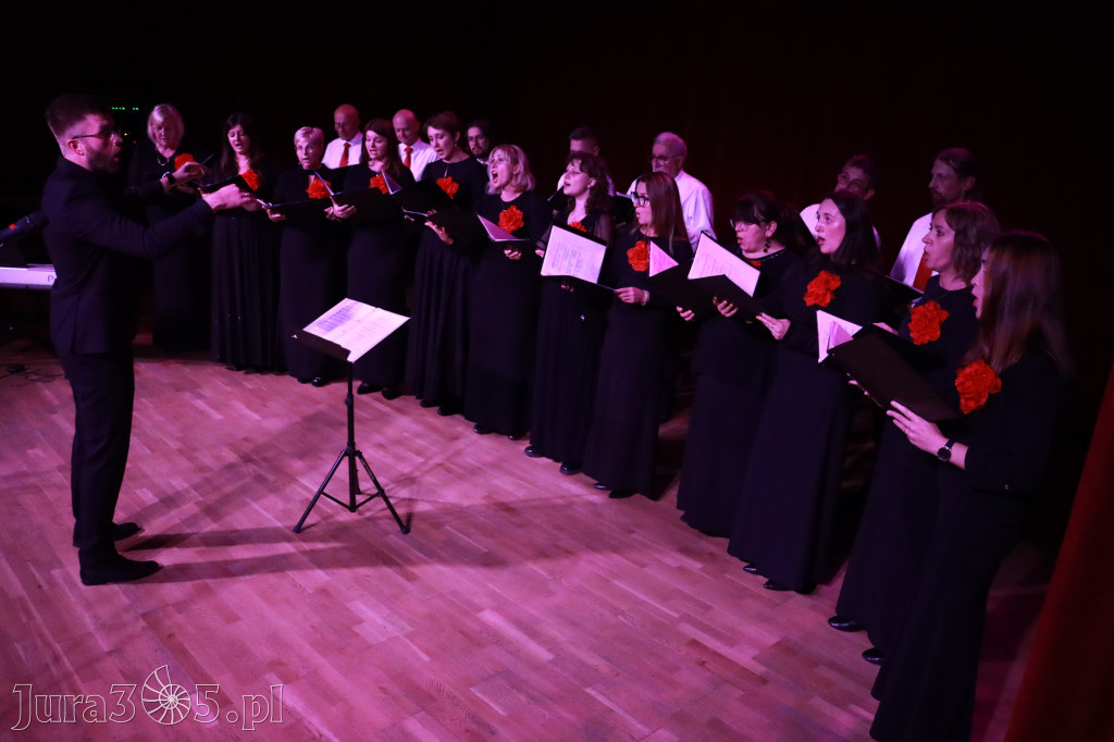 Fotorelacja I: XIV Międzynarodowy Festiwal Chóralnej Pieśni Maryjnej w Koziegłowach