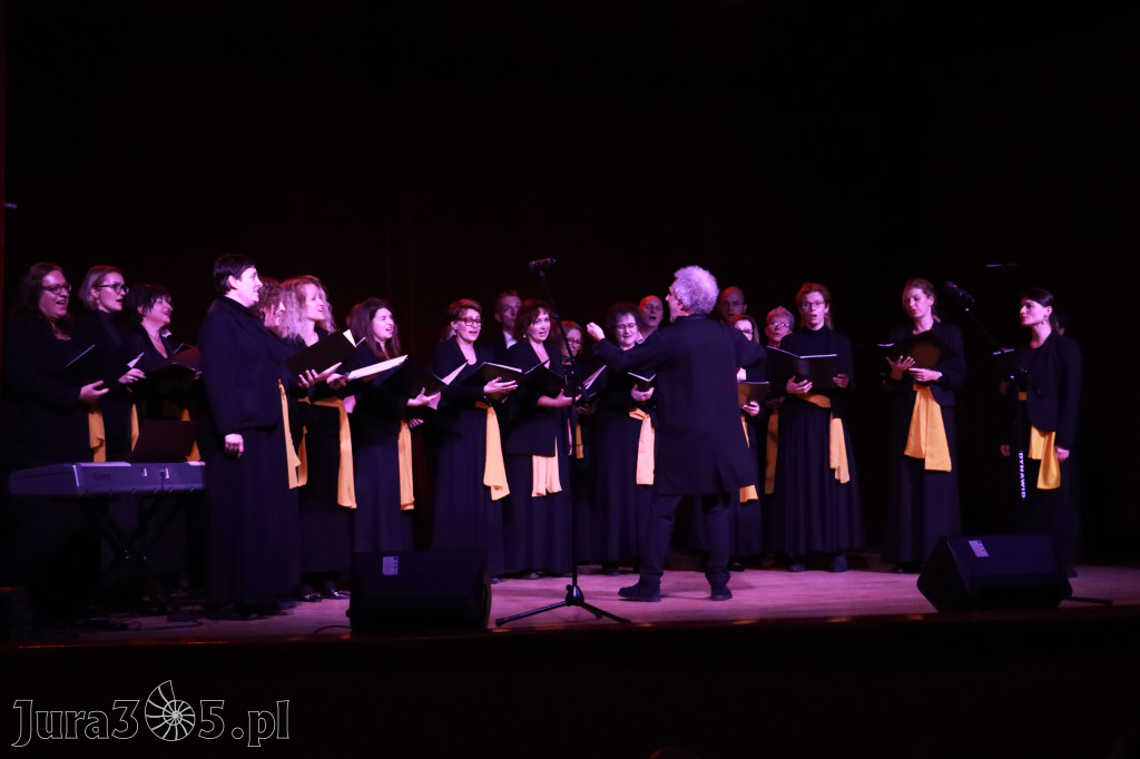 Fotorelacja I: XIV Międzynarodowy Festiwal Chóralnej Pieśni Maryjnej w Koziegłowach
