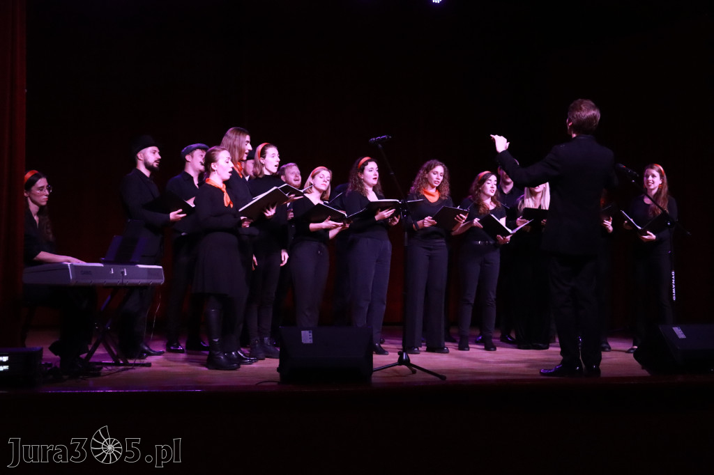 Fotorelacja I: XIV Międzynarodowy Festiwal Chóralnej Pieśni Maryjnej w Koziegłowach
