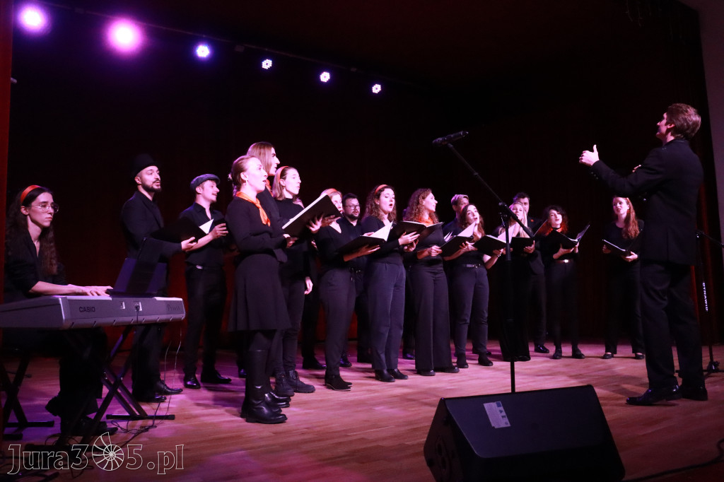 Fotorelacja I: XIV Międzynarodowy Festiwal Chóralnej Pieśni Maryjnej w Koziegłowach