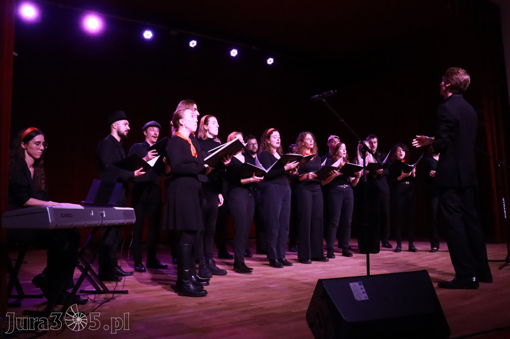 Fotorelacja I: XIV Międzynarodowy Festiwal Chóralnej Pieśni Maryjnej w Koziegłowach