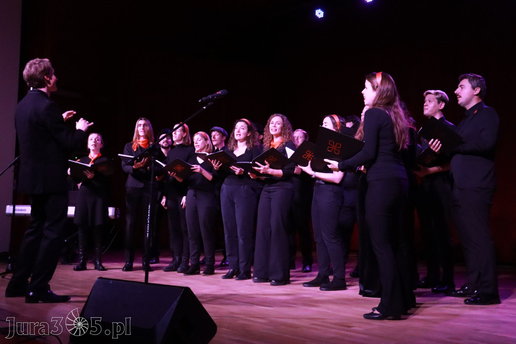 Fotorelacja I: XIV Międzynarodowy Festiwal Chóralnej Pieśni Maryjnej w Koziegłowach