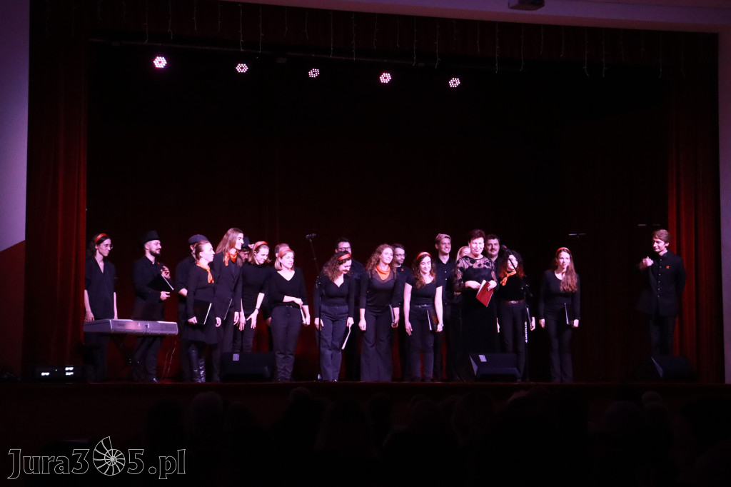 Fotorelacja I: XIV Międzynarodowy Festiwal Chóralnej Pieśni Maryjnej w Koziegłowach