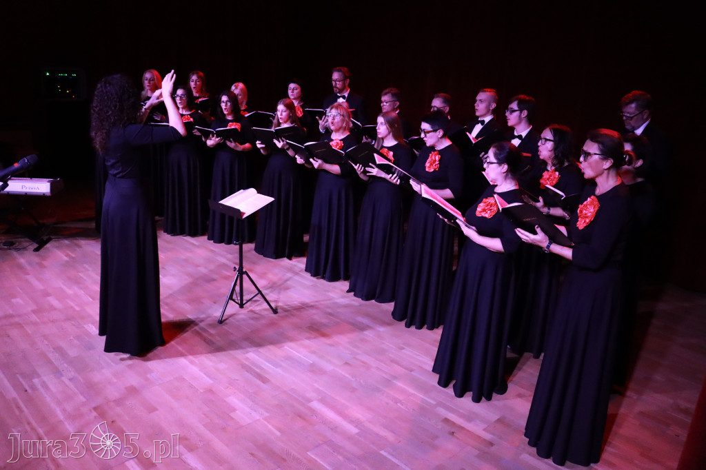 Fotorelacja I: XIV Międzynarodowy Festiwal Chóralnej Pieśni Maryjnej w Koziegłowach
