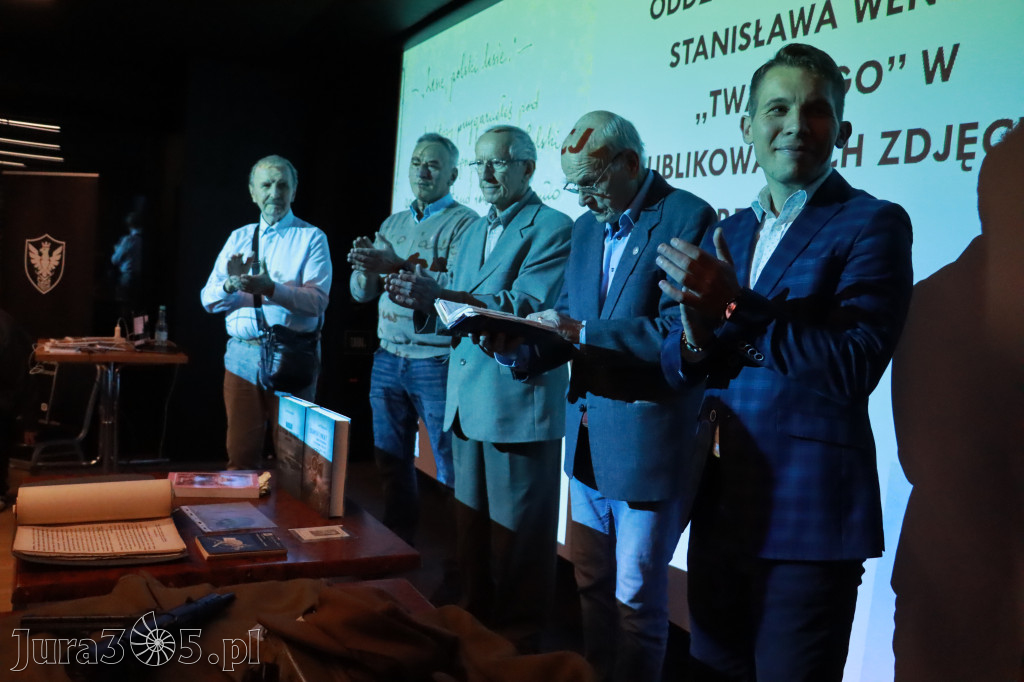 Fotorelacja: ODDZIAŁ GL , PPS , AK TWARDEGO - wykład w MOK Zawiercie