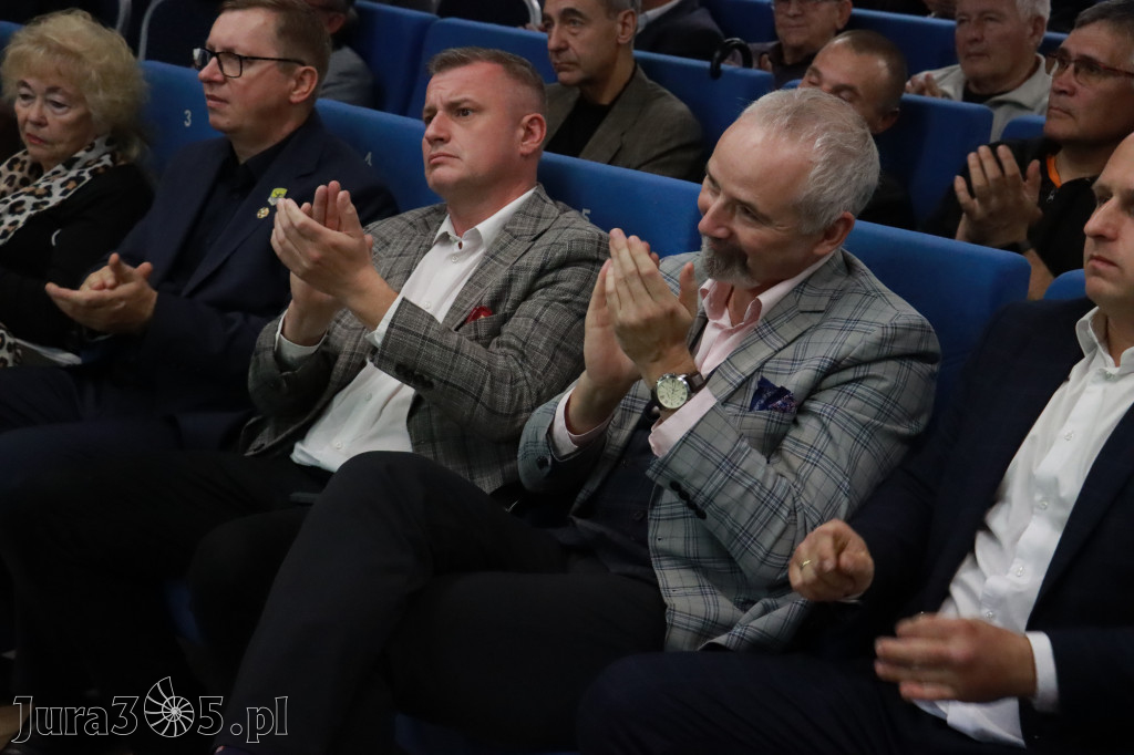 Fotorelacja: ODDZIAŁ GL , PPS , AK TWARDEGO - wykład w MOK Zawiercie