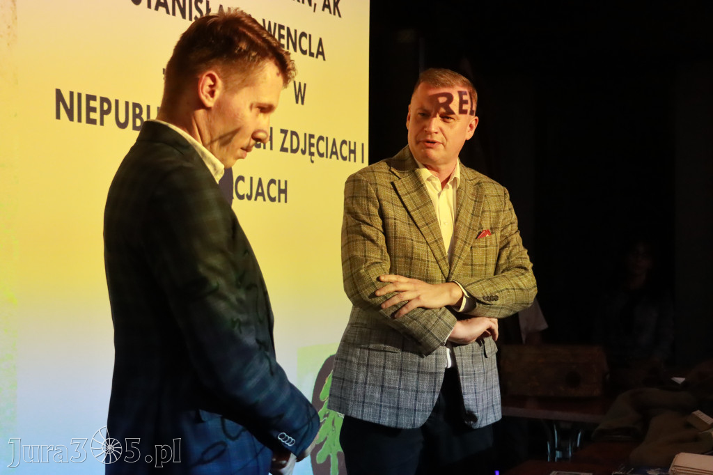 Fotorelacja: ODDZIAŁ GL , PPS , AK TWARDEGO - wykład w MOK Zawiercie