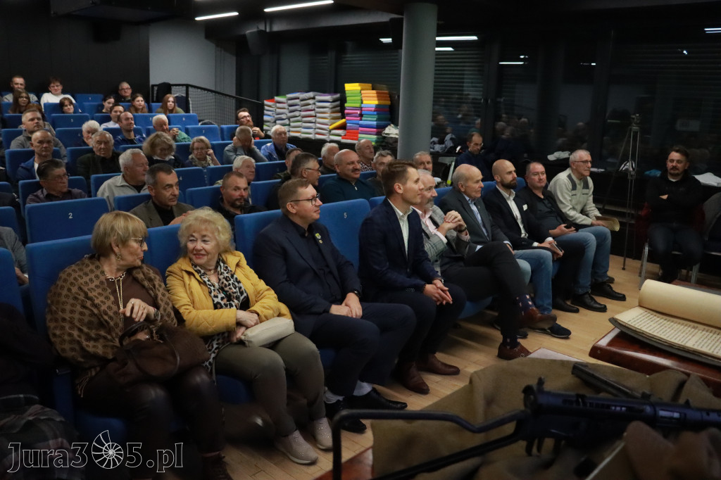 Fotorelacja: ODDZIAŁ GL , PPS , AK TWARDEGO - wykład w MOK Zawiercie