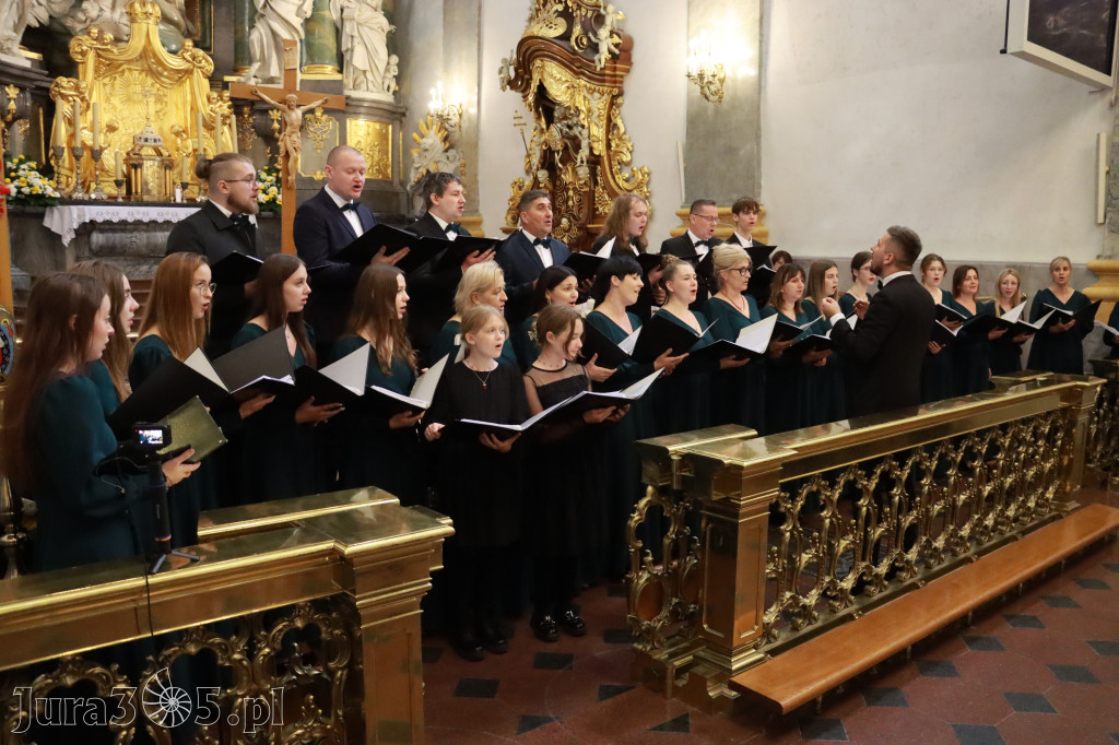 Fotorelacja II: XIV Międzynarodowy Festiwal Chóralnej Pieśni Maryjnej w Koziegłowach