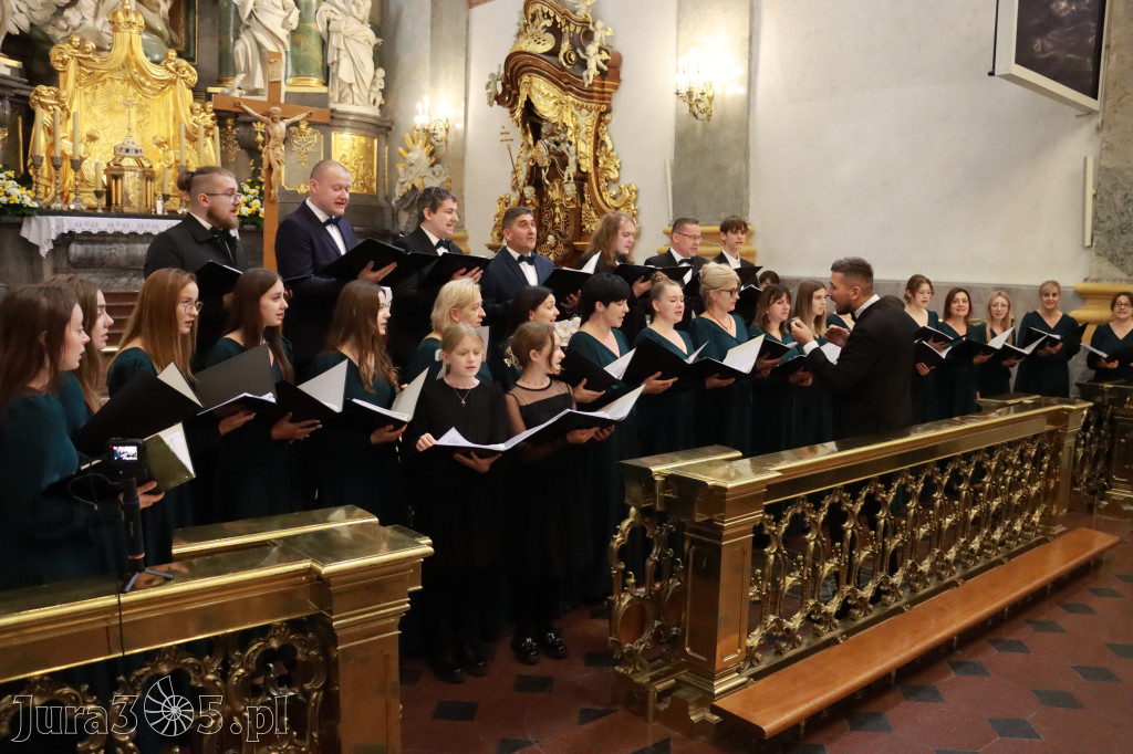 Fotorelacja II: XIV Międzynarodowy Festiwal Chóralnej Pieśni Maryjnej w Koziegłowach