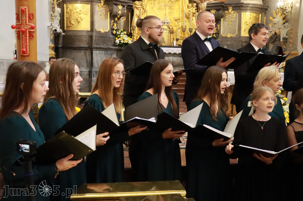 Fotorelacja II: XIV Międzynarodowy Festiwal Chóralnej Pieśni Maryjnej w Koziegłowach