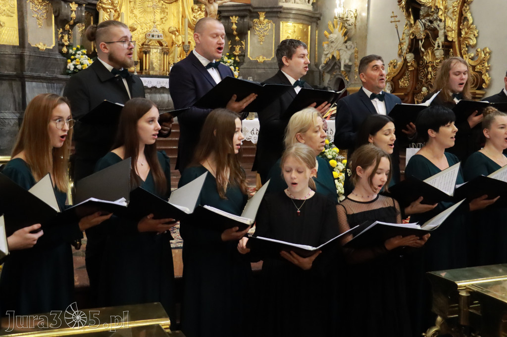 Fotorelacja II: XIV Międzynarodowy Festiwal Chóralnej Pieśni Maryjnej w Koziegłowach