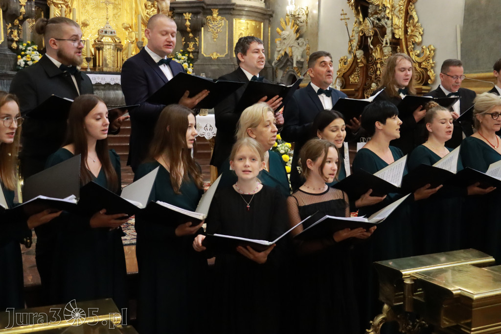 Fotorelacja II: XIV Międzynarodowy Festiwal Chóralnej Pieśni Maryjnej w Koziegłowach