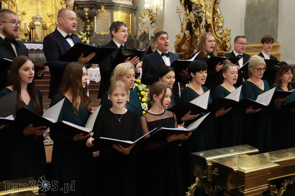 Fotorelacja II: XIV Międzynarodowy Festiwal Chóralnej Pieśni Maryjnej w Koziegłowach