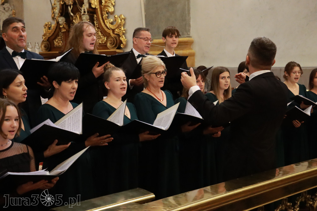 Fotorelacja II: XIV Międzynarodowy Festiwal Chóralnej Pieśni Maryjnej w Koziegłowach