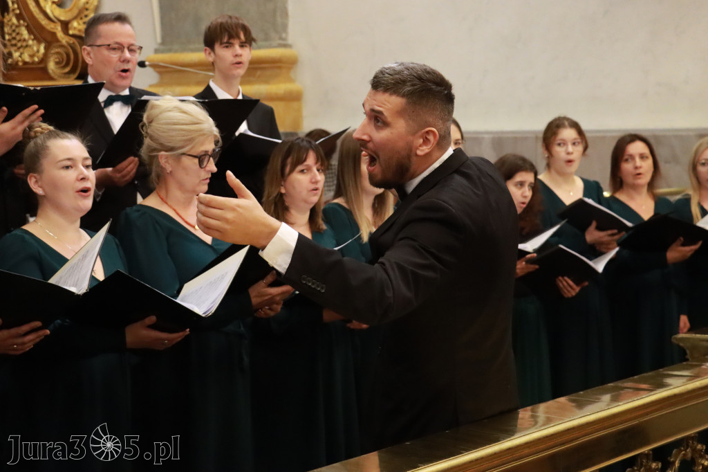 Fotorelacja II: XIV Międzynarodowy Festiwal Chóralnej Pieśni Maryjnej w Koziegłowach