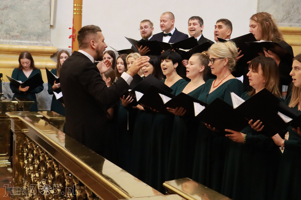 Fotorelacja II: XIV Międzynarodowy Festiwal Chóralnej Pieśni Maryjnej w Koziegłowach