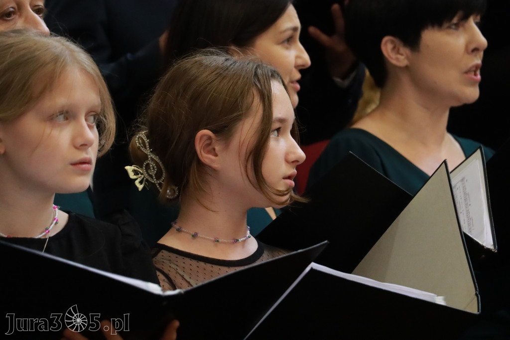 Fotorelacja II: XIV Międzynarodowy Festiwal Chóralnej Pieśni Maryjnej w Koziegłowach