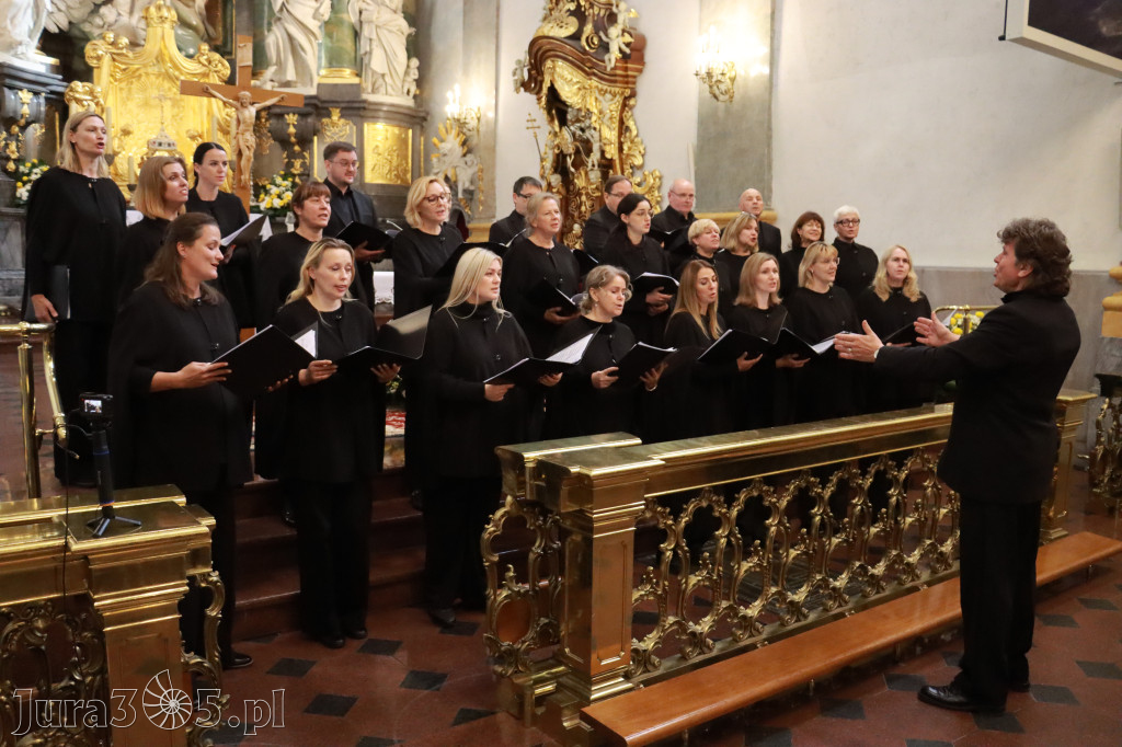 Fotorelacja II: XIV Międzynarodowy Festiwal Chóralnej Pieśni Maryjnej w Koziegłowach