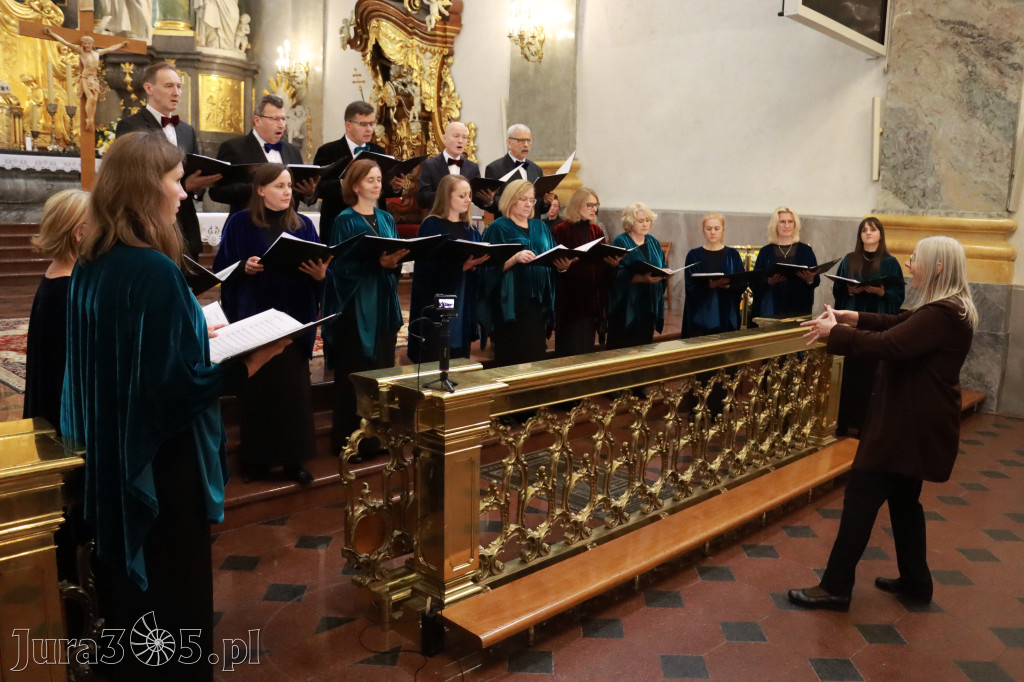 Fotorelacja II: XIV Międzynarodowy Festiwal Chóralnej Pieśni Maryjnej w Koziegłowach