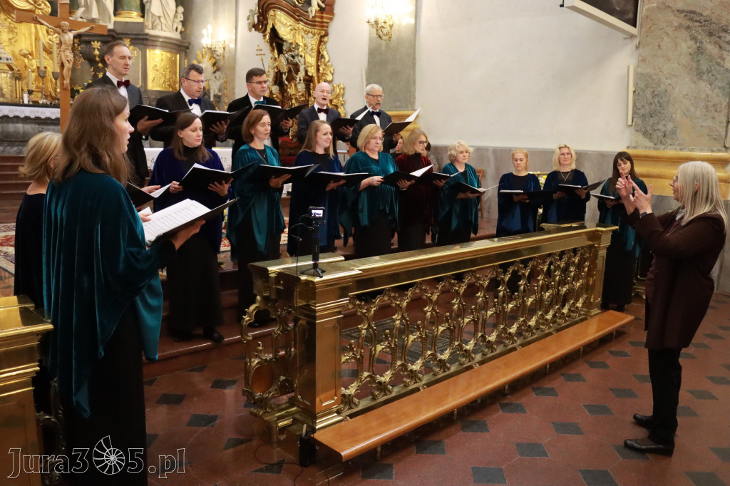 Fotorelacja II: XIV Międzynarodowy Festiwal Chóralnej Pieśni Maryjnej w Koziegłowach