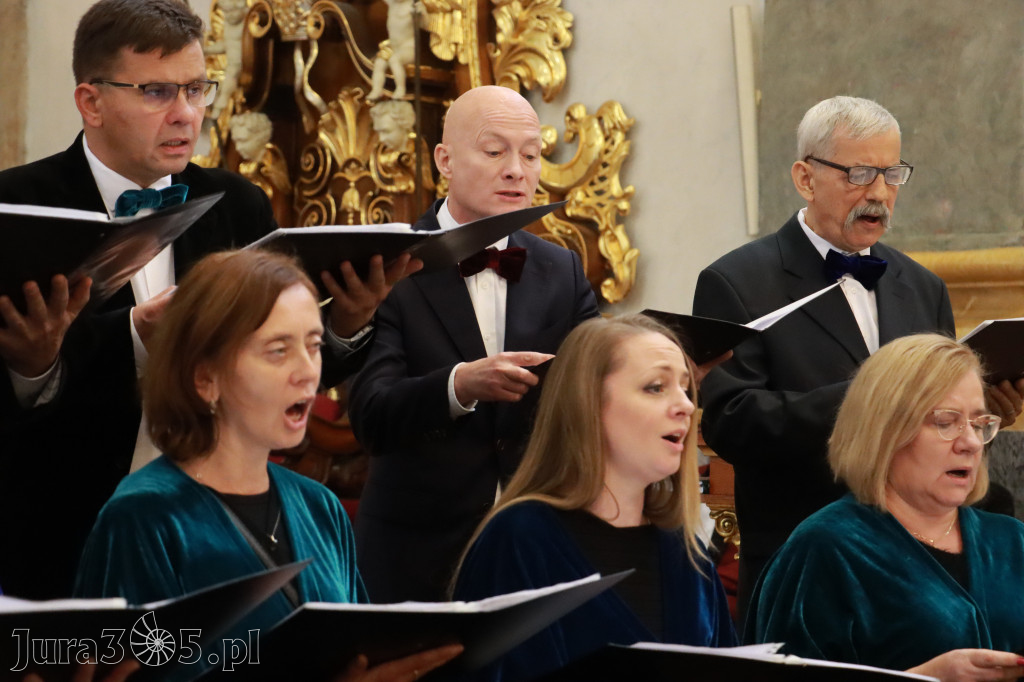 Fotorelacja II: XIV Międzynarodowy Festiwal Chóralnej Pieśni Maryjnej w Koziegłowach