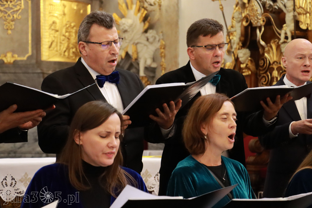 Fotorelacja II: XIV Międzynarodowy Festiwal Chóralnej Pieśni Maryjnej w Koziegłowach