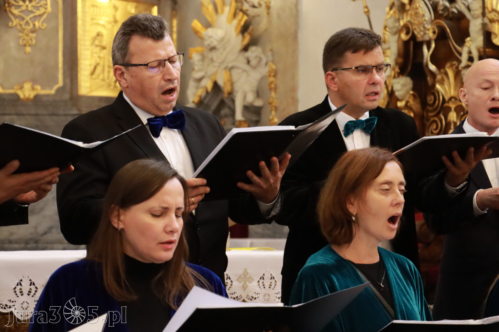 Fotorelacja II: XIV Międzynarodowy Festiwal Chóralnej Pieśni Maryjnej w Koziegłowach