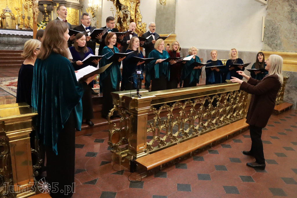 Fotorelacja II: XIV Międzynarodowy Festiwal Chóralnej Pieśni Maryjnej w Koziegłowach