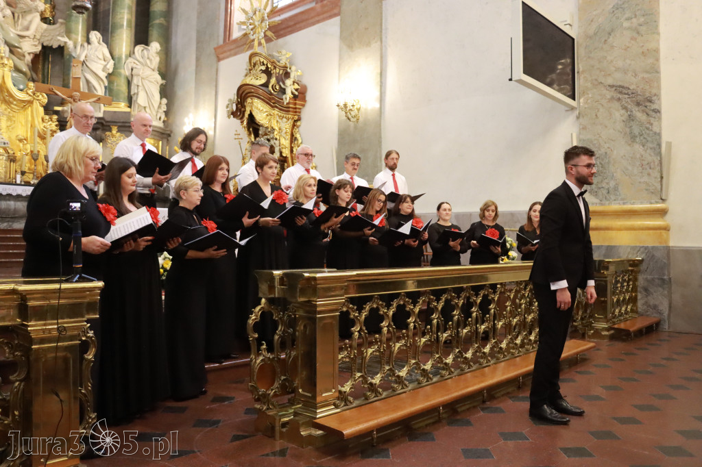 Fotorelacja II: XIV Międzynarodowy Festiwal Chóralnej Pieśni Maryjnej w Koziegłowach
