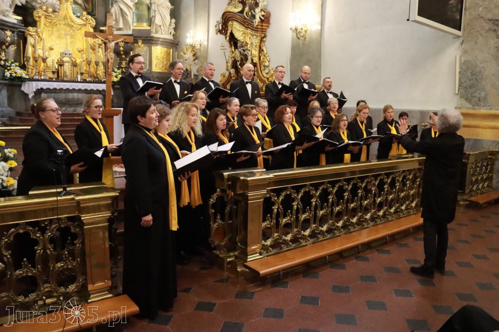 Fotorelacja II: XIV Międzynarodowy Festiwal Chóralnej Pieśni Maryjnej w Koziegłowach