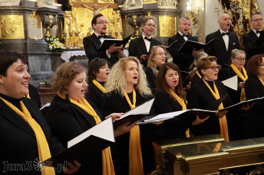 Fotorelacja II: XIV Międzynarodowy Festiwal Chóralnej Pieśni Maryjnej w Koziegłowach