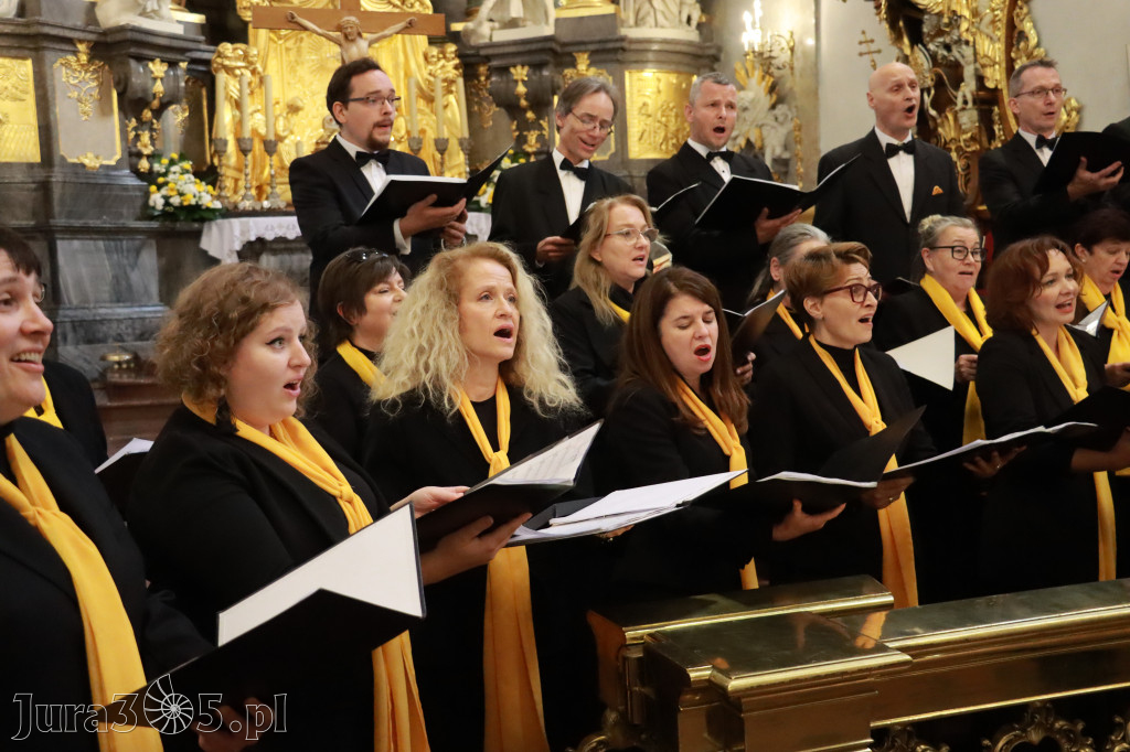 Fotorelacja II: XIV Międzynarodowy Festiwal Chóralnej Pieśni Maryjnej w Koziegłowach