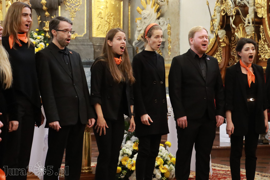 Fotorelacja II: XIV Międzynarodowy Festiwal Chóralnej Pieśni Maryjnej w Koziegłowach
